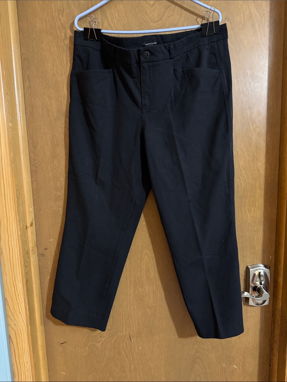 Banana Republic Black Women's Capri Pants